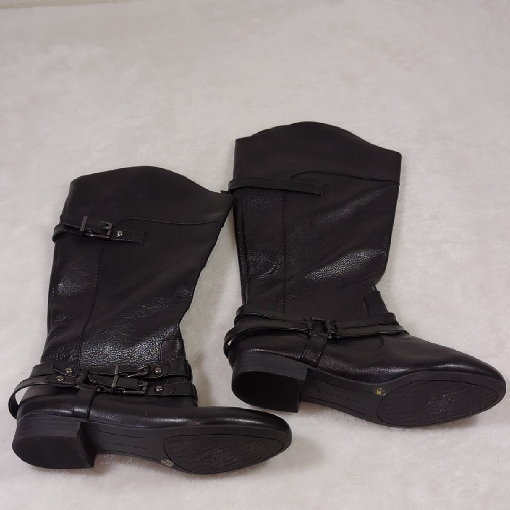 Gianni Bini Black Leather Boots 7.5 M Tried on A Few Times.....